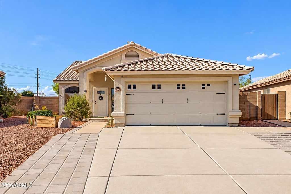 8270 W VOLTAIRE Avenue, Peoria, AZ 85381 — exterior