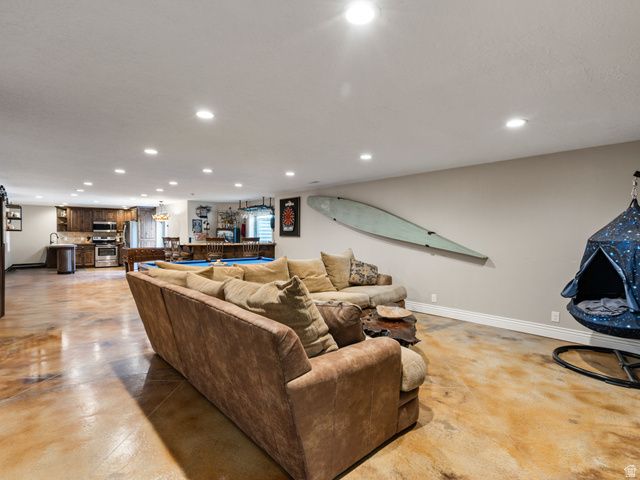 3050 N BRONZEWOOD CIR, Erda, UT 84074