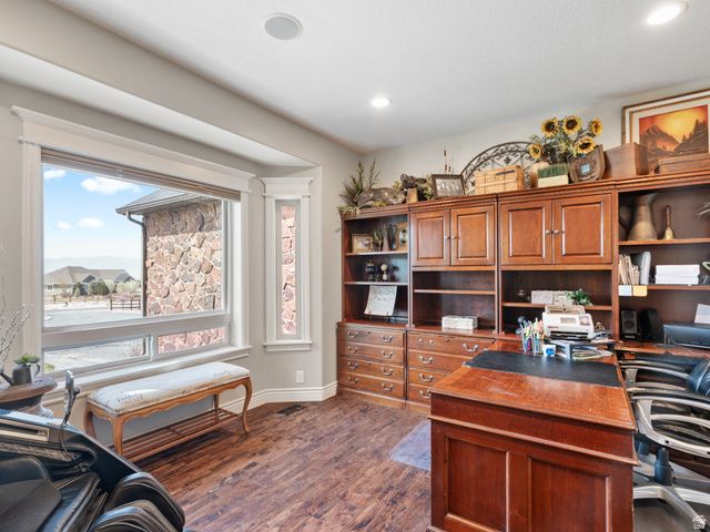 3050 N BRONZEWOOD CIR, Erda, UT 84074