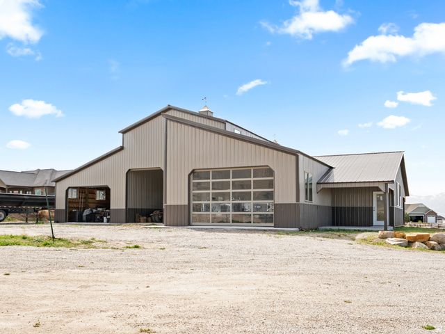 3050 N BRONZEWOOD CIR, Erda, UT 84074