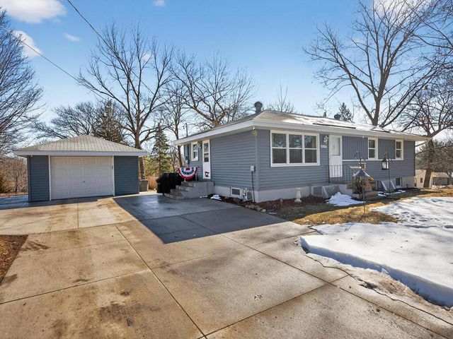 16559 Dunkirk Avenue SW, Prior Lake, MN 55372