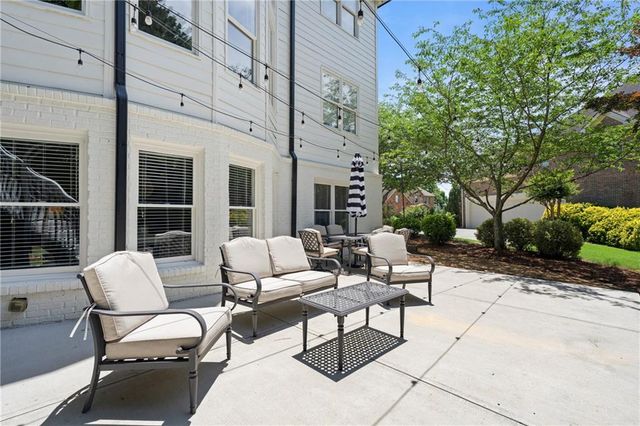2461 Floral Valley Drive, Dacula, GA 30019