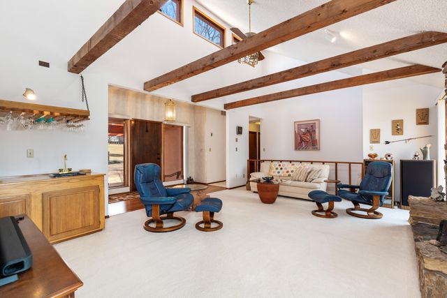 1513 Carey Drive, Grove, OK 74344