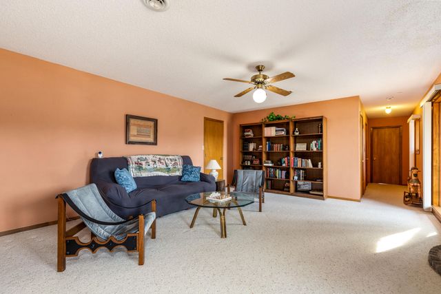 1513 Carey Drive, Grove, OK 74344