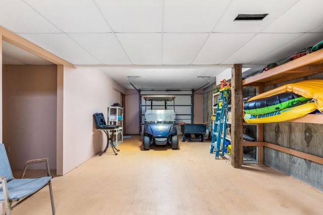 1513 Carey Drive, Grove, OK 74344