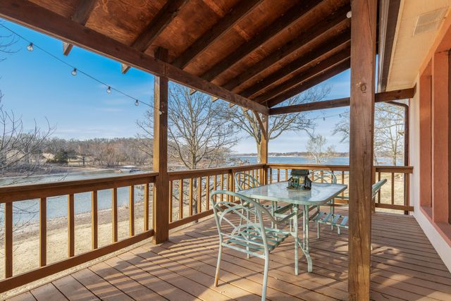 1513 Carey Drive, Grove, OK 74344