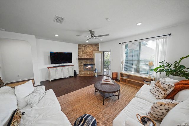 512 Landmark Gate, Cibolo, TX 78108