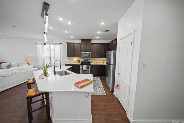 512 Landmark Gate, Cibolo, TX 78108