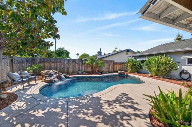 7772 Spring Valley Ave, Citrus Heights, CA 95610