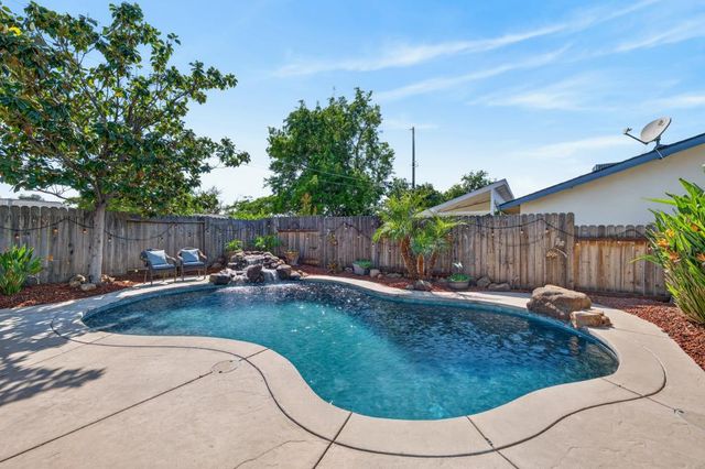 7772 Spring Valley Ave, Citrus Heights, CA 95610