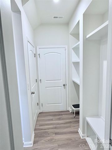 9106 Northfield Crossing Drive, Charlotte, NC 28269