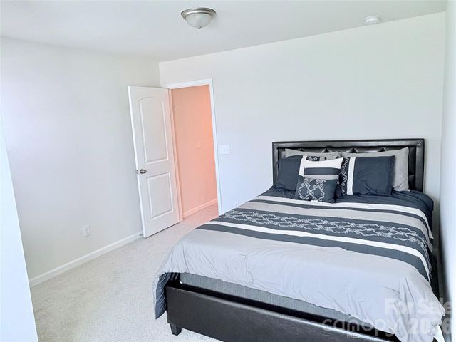 9106 Northfield Crossing Drive, Charlotte, NC 28269