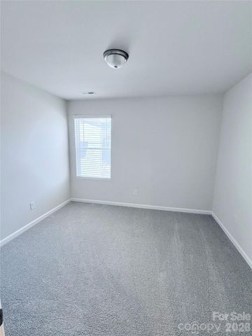 9106 Northfield Crossing Drive, Charlotte, NC 28269