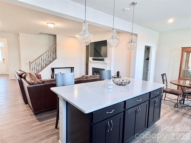 9106 Northfield Crossing Drive, Charlotte, NC 28269