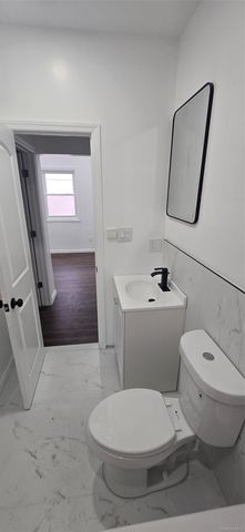 452 S 1st Avenue 2, Mount Vernon, NY 10550