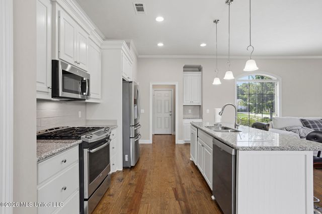 223 Falls Crossing, Madison, MS 39110