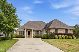 223 Falls Crossing, Madison, MS 39110