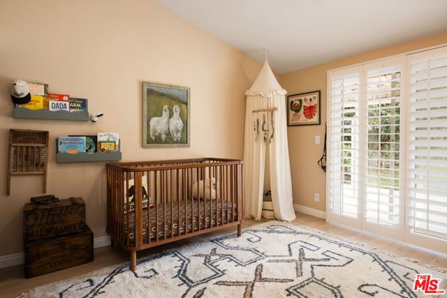 20523 Miranda Place, Woodland Hills (los Angeles), CA 91367