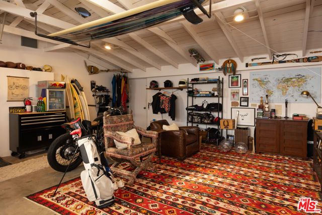 20523 Miranda Place, Woodland Hills (los Angeles), CA 91367