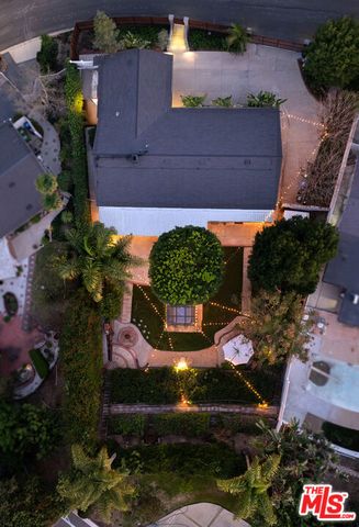 20523 Miranda Place, Woodland Hills (los Angeles), CA 91367