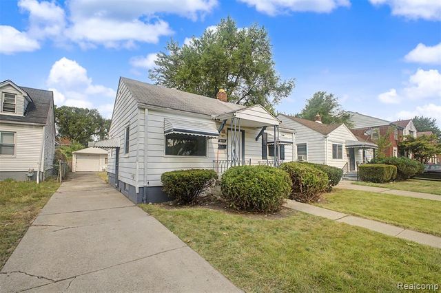 7645 Evergreen Avenue, Detroit, MI 48228