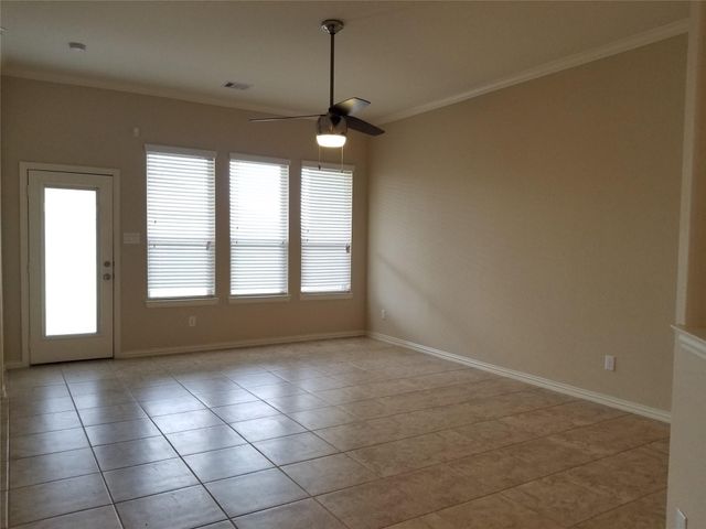 5217 Green Heath Lane, Rosharon, TX 77583