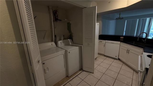 741 SW 148th Ave 705, Sunrise, FL 33325