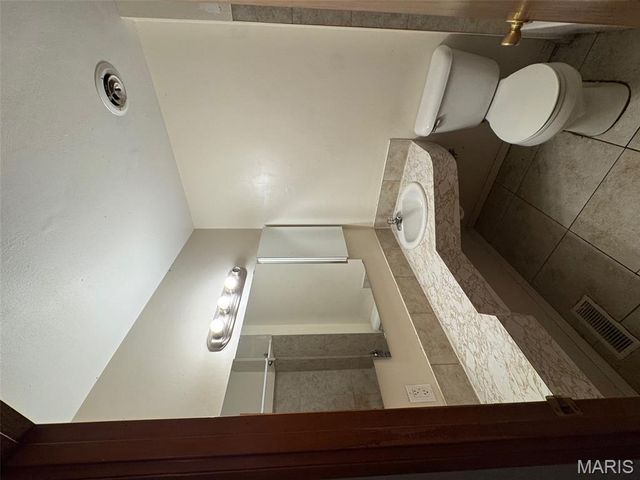 4364 Satiris Drive, Florissant, MO 63033