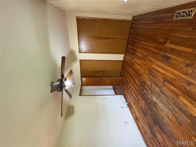 4364 Satiris Drive, Florissant, MO 63033