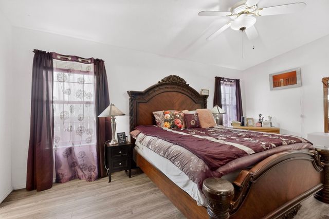 17 Milagro Court, Los Lunas, NM 87031