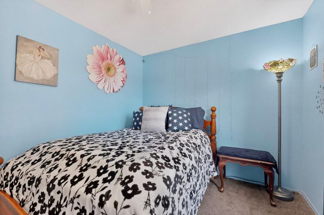 17 Milagro Court, Los Lunas, NM 87031