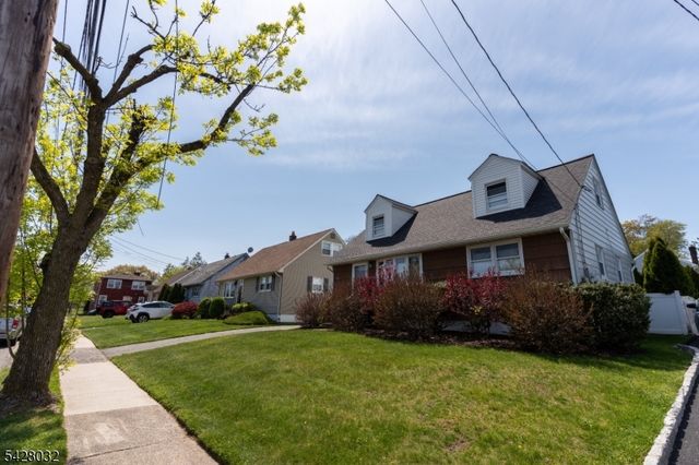 93 Brighton Rd, Clifton City, NJ 07012