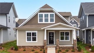 1635 Cross Village Avenue, Kernersville, NC 27284