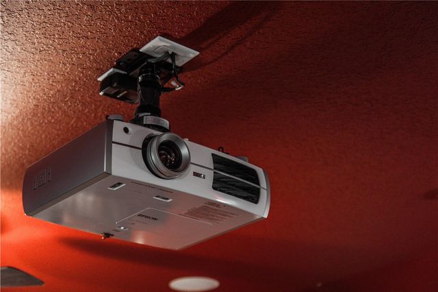 2207 Riverfront Lane, Fayetteville, AR 72703