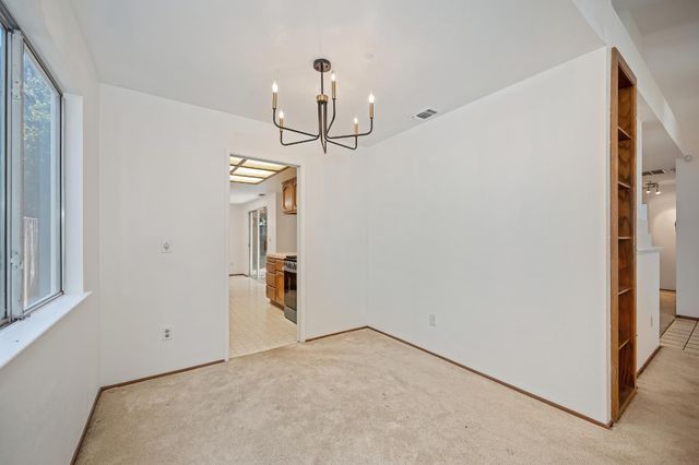 6910 Paseo Del Sol Way, Elk Grove, CA 95758