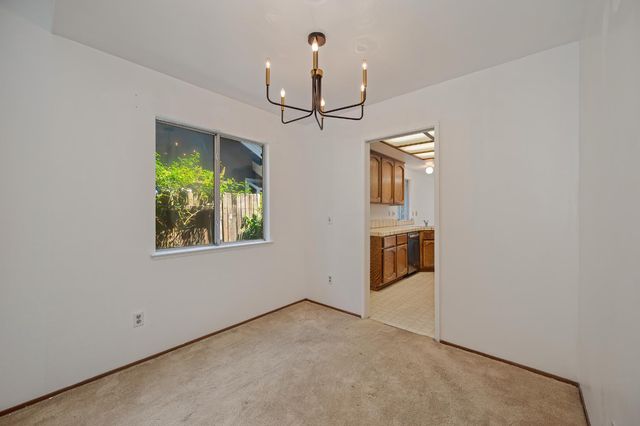 6910 Paseo Del Sol Way, Elk Grove, CA 95758