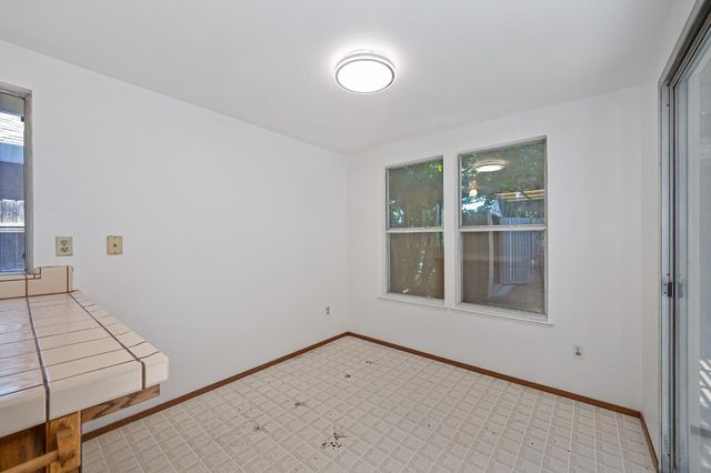 6910 Paseo Del Sol Way, Elk Grove, CA 95758