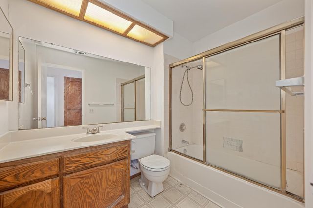 6910 Paseo Del Sol Way, Elk Grove, CA 95758