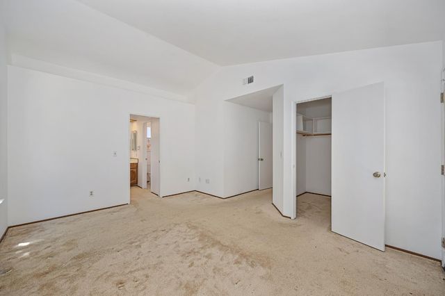 6910 Paseo Del Sol Way, Elk Grove, CA 95758