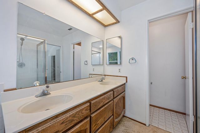 6910 Paseo Del Sol Way, Elk Grove, CA 95758