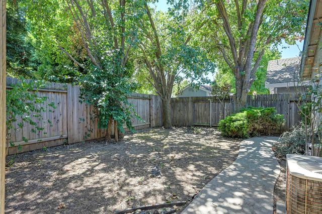6910 Paseo Del Sol Way, Elk Grove, CA 95758