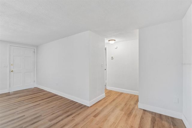 7105 OAKSHIRE DRIVE, Port Richey, FL 34668