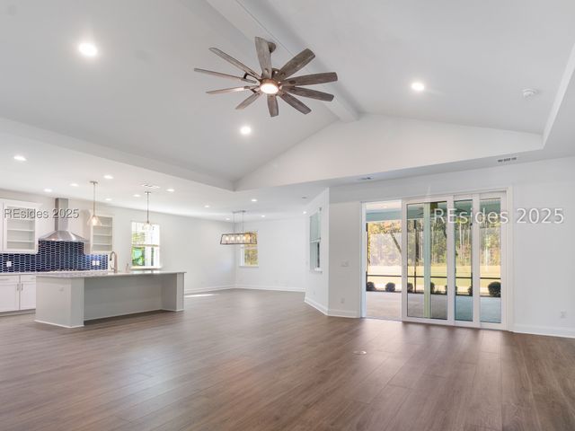 1393 Parrot Ave, Hardeeville, SC 29927