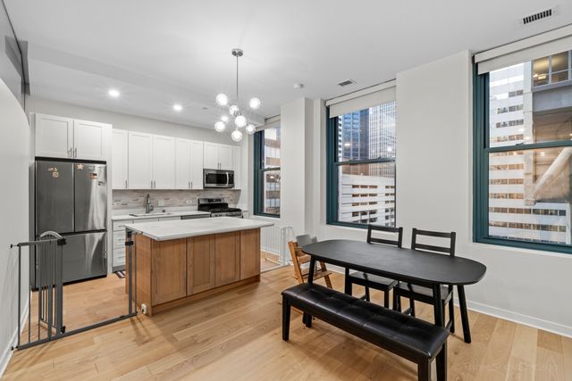 208 W Washington Street 912, Chicago, IL 60606