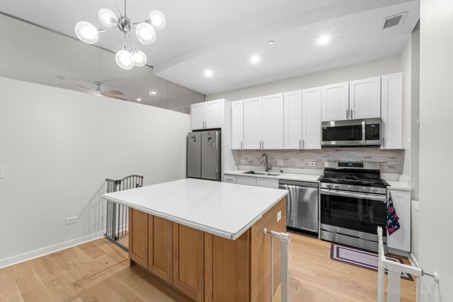 208 W Washington Street 912, Chicago, IL 60606