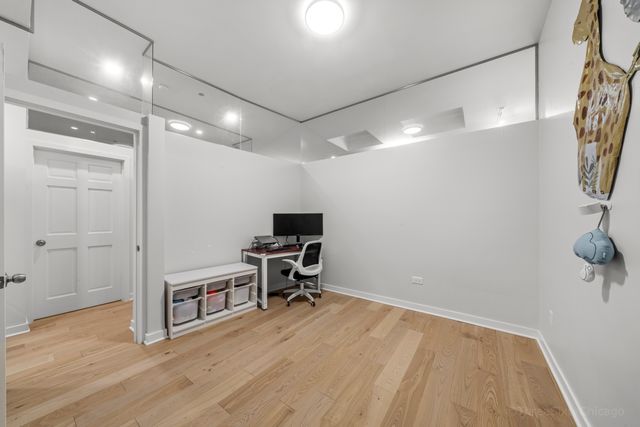 208 W Washington Street 912, Chicago, IL 60606