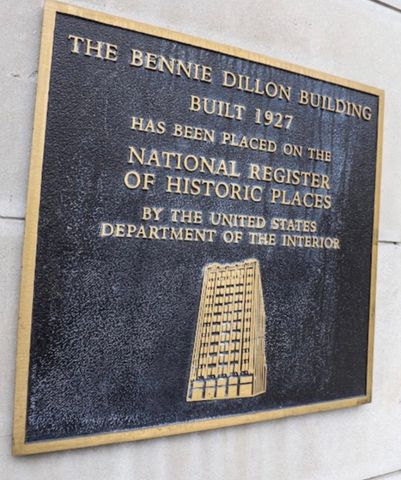 700 Church St Apt 802, Nashville, TN 37203