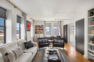 700 Church St Apt 802, Nashville, TN 37203