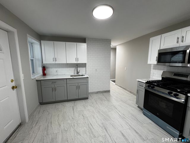 45-51 Cowles Street 45, Bridgeport, CT 06607