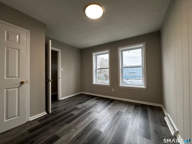 45-51 Cowles Street 45, Bridgeport, CT 06607